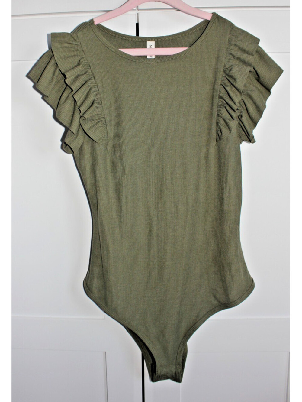 Missufe Green Ribbed Ruffle Sleeve Bodysuit Size Small S Flutter Top